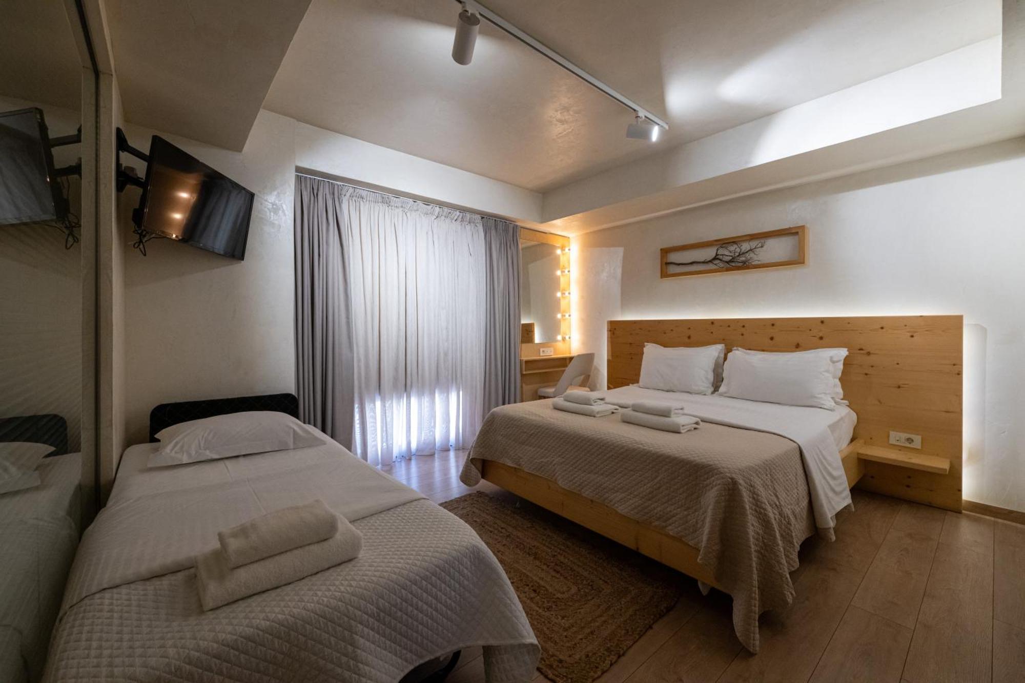 Panellinion Luxury Rooms Kalamáta Kültér fotó