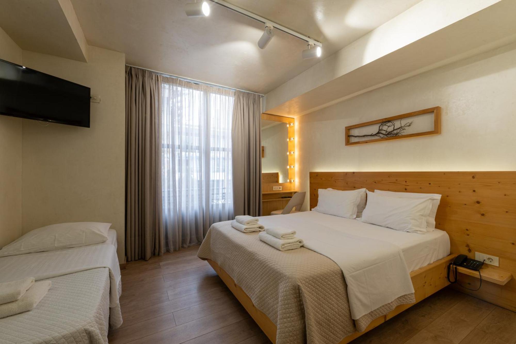 Panellinion Luxury Rooms Kalamáta Kültér fotó