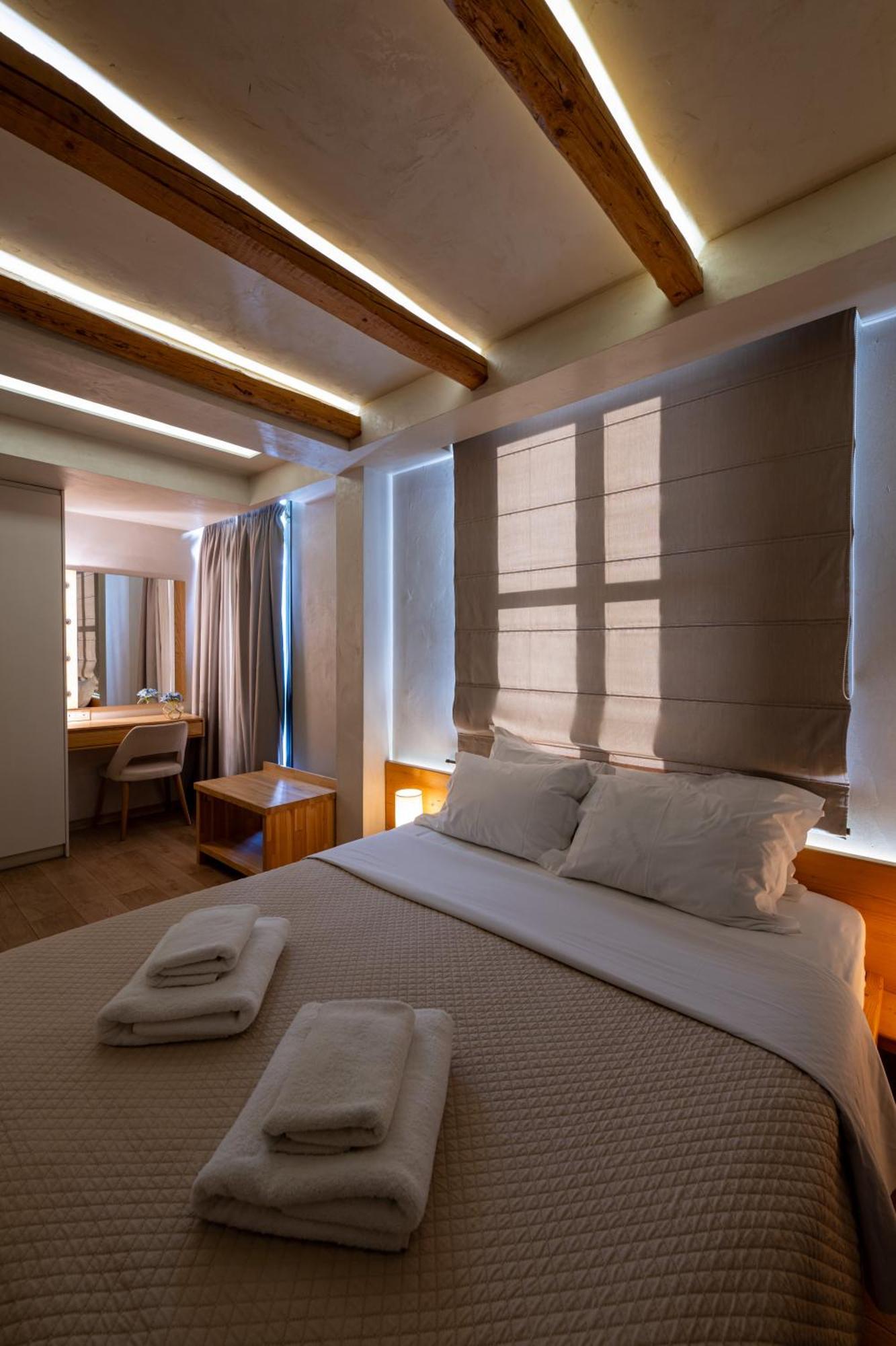 Panellinion Luxury Rooms Kalamáta Kültér fotó